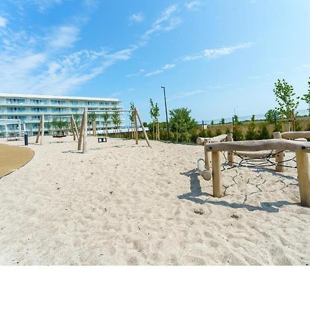 Kolobrzeg Apartamenty Polanki Aqua Z Bezplatnym Basenem, Bawialnia, Parkingiem I Fitness מראה חיצוני תמונה